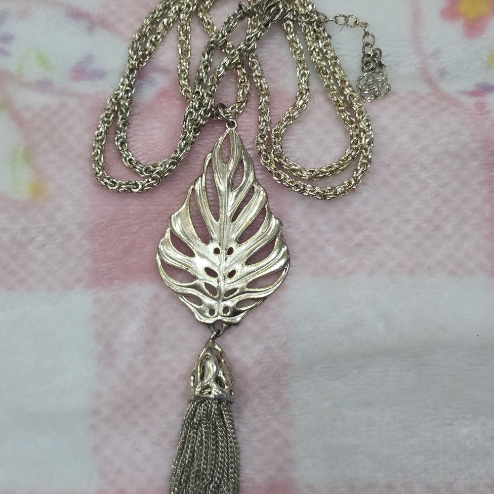 Kendra Scott Silver Leaf Tassel Pendant Necklace